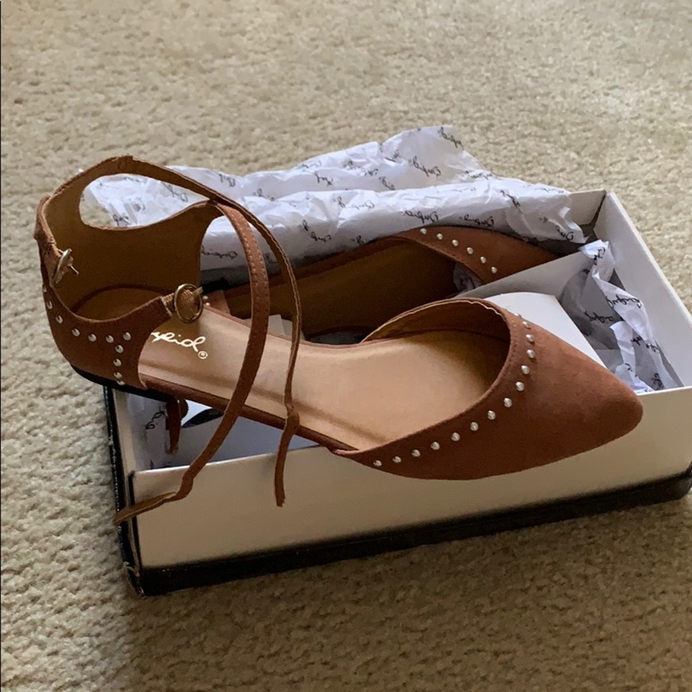 Brand New Pointed Toe Flats